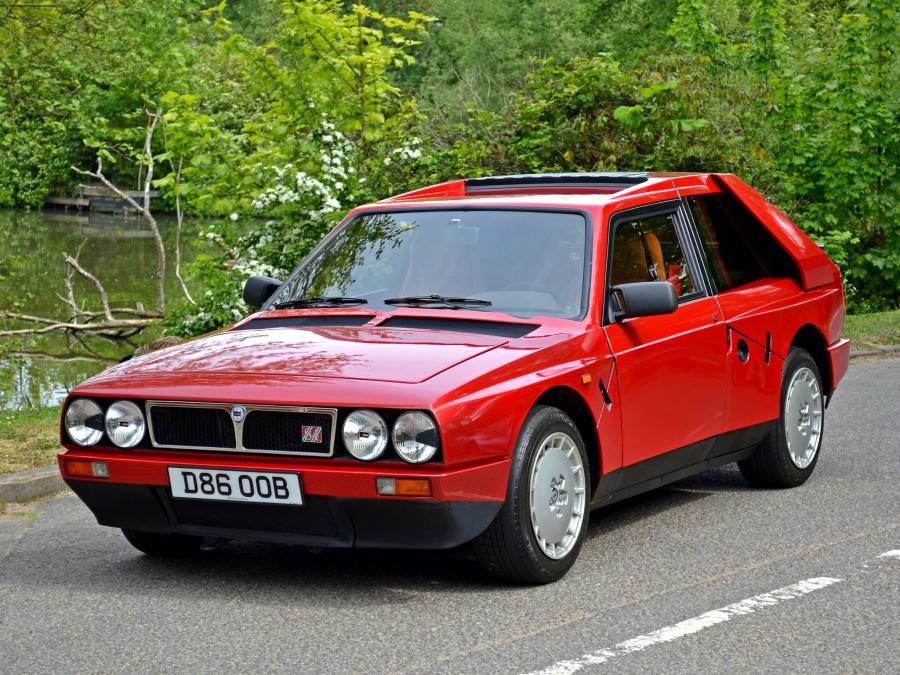  Lancia Delta S4 Stradale (SE038) 1985 года  (фото 10 из 36)